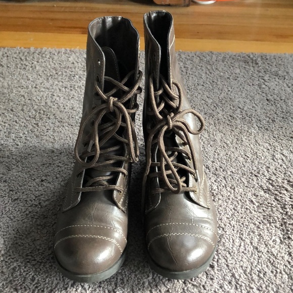 Combat boots - Picture 3 of 3